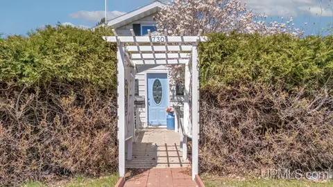 730 E Stanton, Iron Mountain, MI 49801 photo 27
