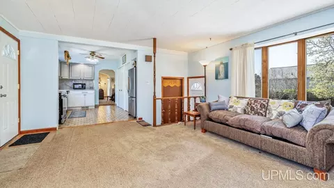 730 E Stanton, Iron Mountain, MI 49801 photo 9
