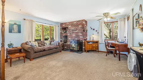 730 E Stanton, Iron Mountain, MI 49801 photo 10