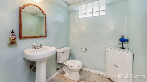 730 E Stanton, Iron Mountain, MI 49801 photo 22