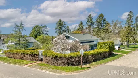 730 E Stanton, Iron Mountain, MI 49801 photo 26