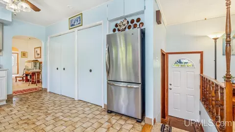 730 E Stanton, Iron Mountain, MI 49801 photo 8