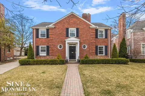 181 Beaupre, Grosse Pointe Farms, MI 48236