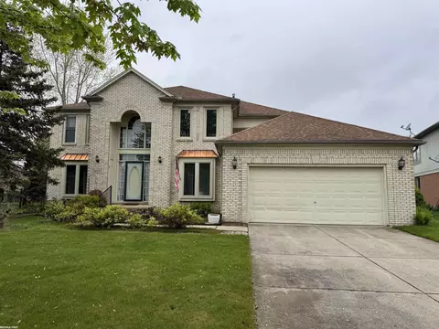 48753 Cross Crk, Macomb, MI 48044