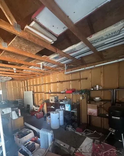 997 E Shaffer, Hope, MI 48628 photo 5
