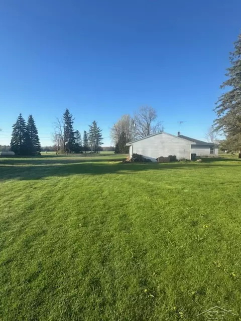 997 E Shaffer, Hope, MI 48628 photo 7