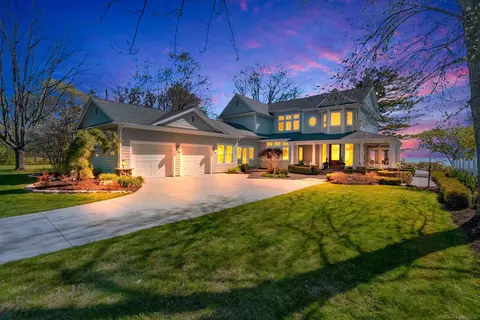 5317 Washington, Lexington, MI 48450