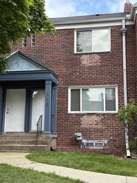 312 Sheffield, Flint, MI 48503