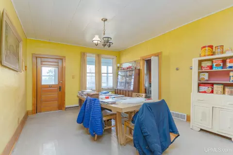 Dining - 511 Bell, Channing, MI 49815 photo 1 of 2