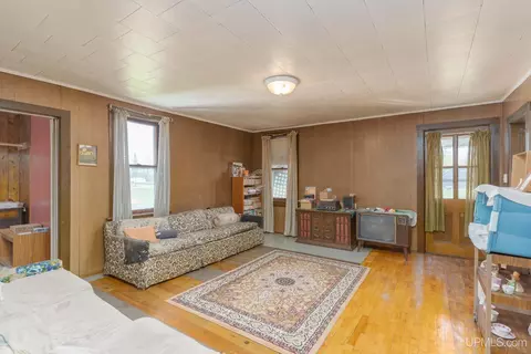 Living - 511 Bell, Channing, MI 49815 photo 4 of 4