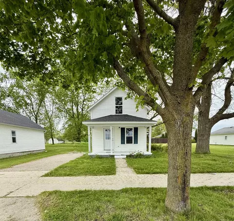 555 N Midland, Merrill, MI 48637