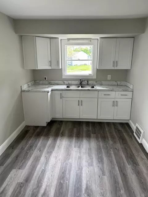 4402 Red Arrow, Flint, MI 48507 photo 10