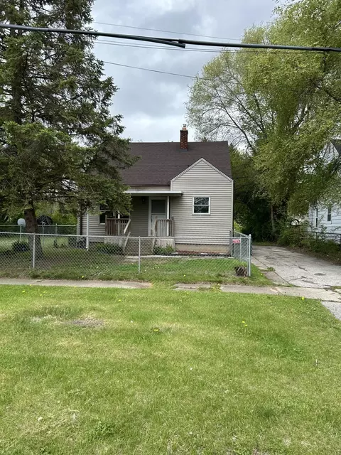 4402 Red Arrow, Flint, MI 48507 photo 3