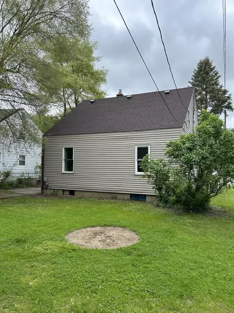4402 Red Arrow, Flint, MI 48507 photo 4