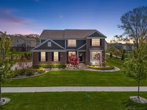 4177 Newgard, Orion Twp, MI 48359