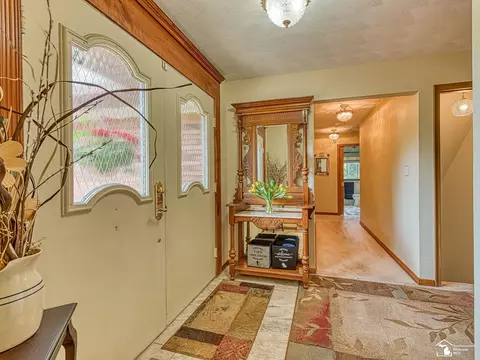 Entry Way - 11370 Butler, Willis, MI 48191 photo 1 of 2