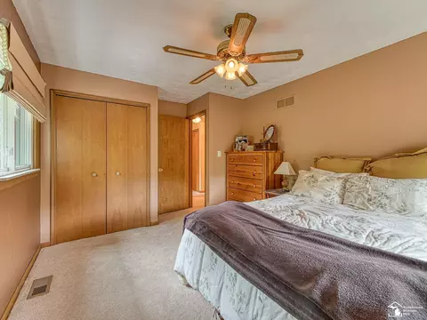 Bedroom - 11370 Butler, Willis, MI 48191 photo 4 of 7