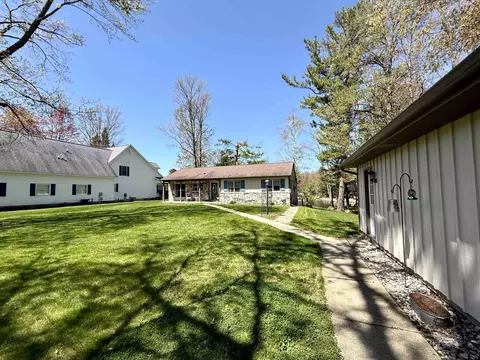 Exterior - 1543 Loebrich, Gladwin, MI 48624 photo 2 of 11