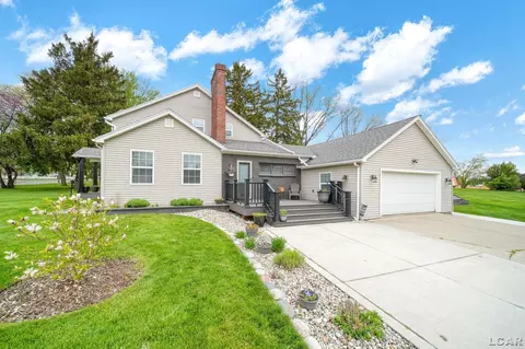 Exterior - 608 Budlong, Adrian, MI 49221 photo 25 of 27