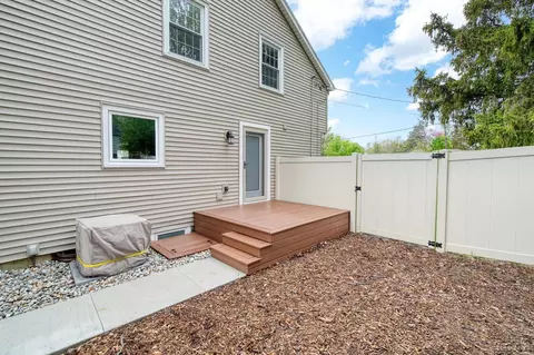 Exterior - 608 Budlong, Adrian, MI 49221 photo 17 of 27