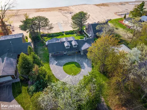 5970 Port Austin, Caseville, MI 48725