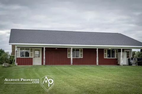 Exterior - 11478 E Carpenter, Davison, MI 48423 photo 3 of 15