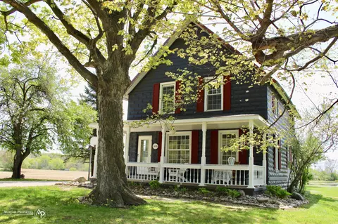 Exterior - 11478 E Carpenter, Davison, MI 48423 photo 12 of 15