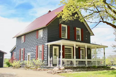 Exterior - 11478 E Carpenter, Davison, MI 48423 photo 2 of 15