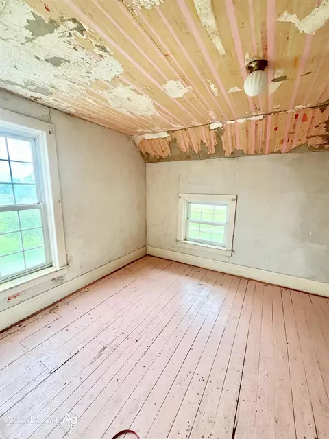 Bedroom - 11478 E Carpenter, Davison, MI 48423 photo 5 of 8