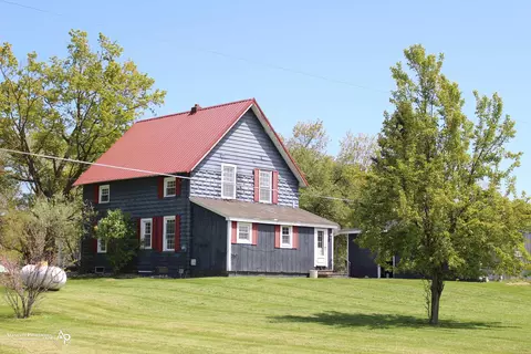 Exterior - 11478 E Carpenter, Davison, MI 48423 photo 8 of 15