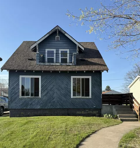 424 Withworth, Kingsford, MI 49802