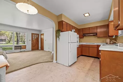 Kitchen - 301 W Fourth, Gladwin, MI 48624 photo 1 of 1