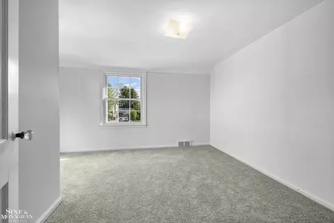419 Moross, Grosse Pointe Farms, MI 48236 photo 16