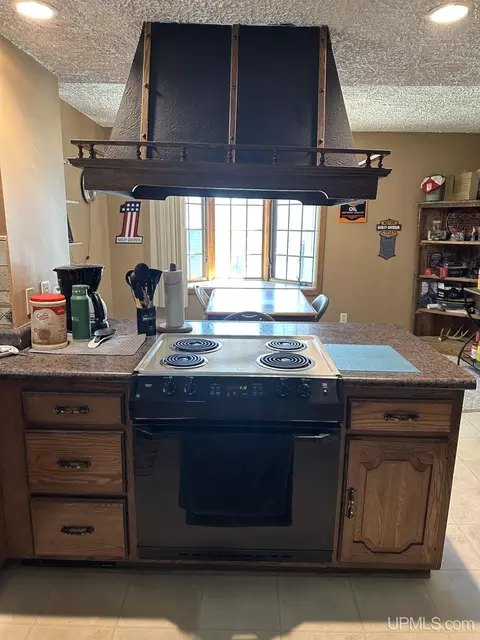 385 County Road Pdj, Ishpeming, MI 49849 photo 15
