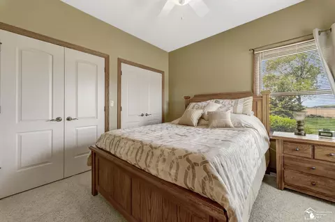 Bedroom - 243 Eagle, Monroe, MI 48162 photo 6 of 7