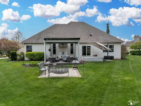 Exterior - 243 Eagle, Monroe, MI 48162 photo 6 of 10