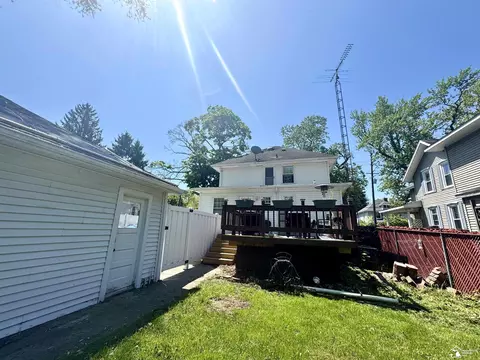 Exterior - 47 E Lorain, Monroe, MI 48162 photo 4 of 6