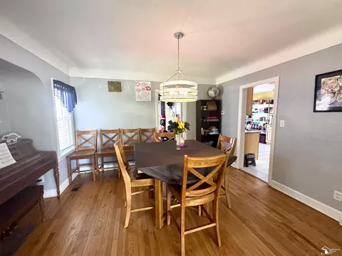 Dining - 47 E Lorain, Monroe, MI 48162 photo 1 of 2