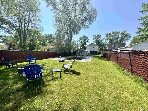 Exterior - 47 E Lorain, Monroe, MI 48162 photo 3 of 6