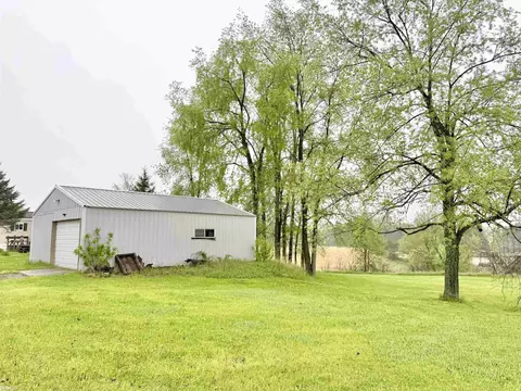 2109 S Bard, Gladwin, MI 48624 photo 9