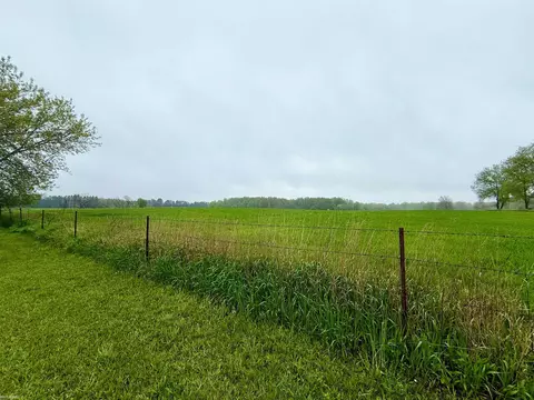 2109 S Bard, Gladwin, MI 48624 photo 25