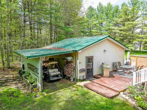 Exterior - 3436 Lakeshore, Gladwin, MI 48624 photo 11 of 30
