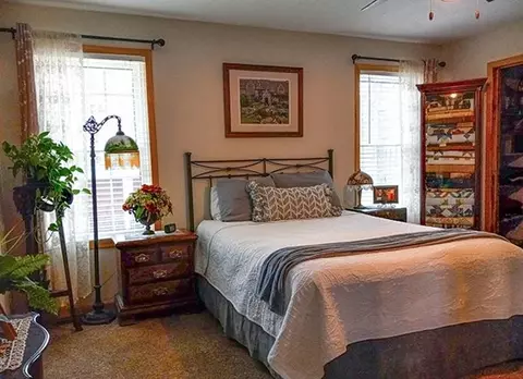 Bedroom - 3436 Lakeshore, Gladwin, MI 48624 photo 1 of 5
