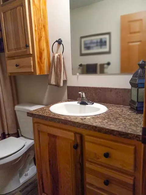 Bath - 3436 Lakeshore, Gladwin, MI 48624 photo 1 of 5