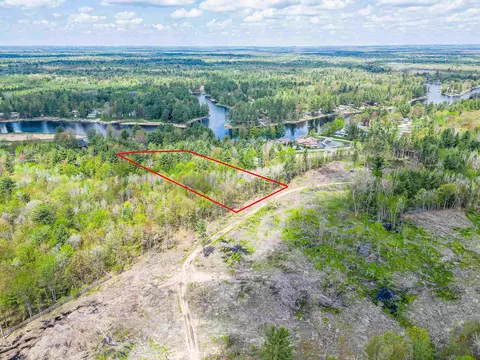 View/Area - 3436 Lakeshore, Gladwin, MI 48624 photo 8 of 17