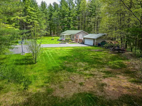 Exterior - 3436 Lakeshore, Gladwin, MI 48624 photo 6 of 30