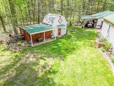 Exterior - 3436 Lakeshore, Gladwin, MI 48624 photo 9 of 30