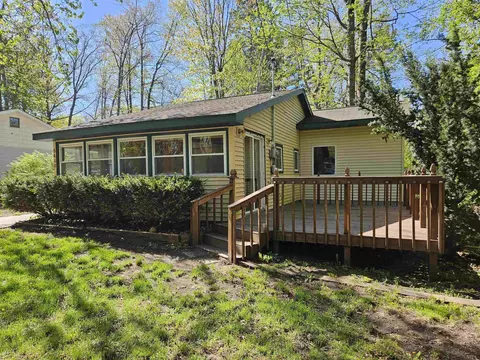 5440 Custer, Harrison, MI 48625 photo 5