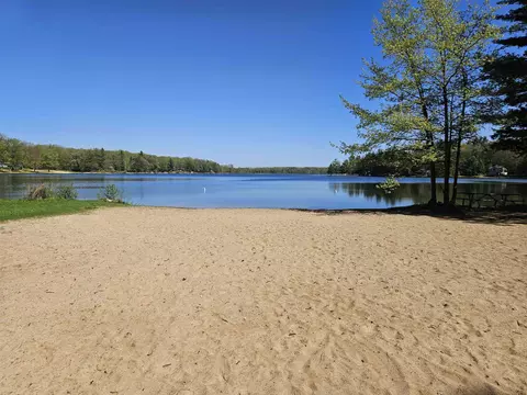 5440 Custer, Harrison, MI 48625 photo 42