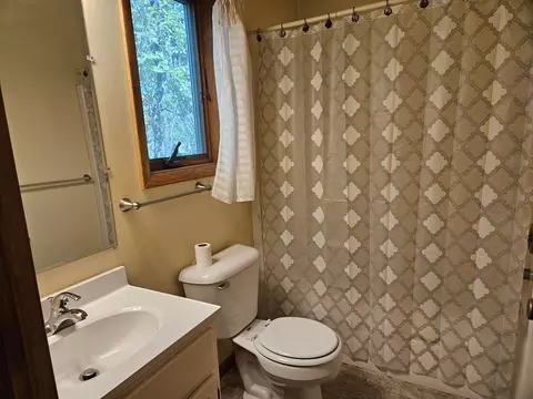 5440 Custer, Harrison, MI 48625 photo 9